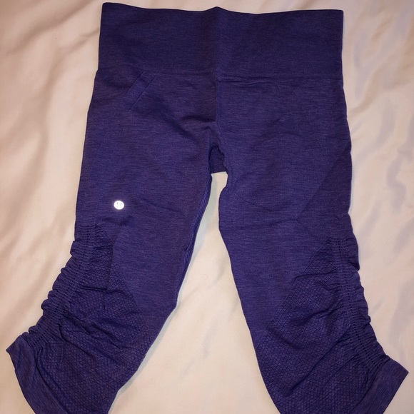 lululemon athletica Pants - Lululemon In the Flow Crop Leggings
